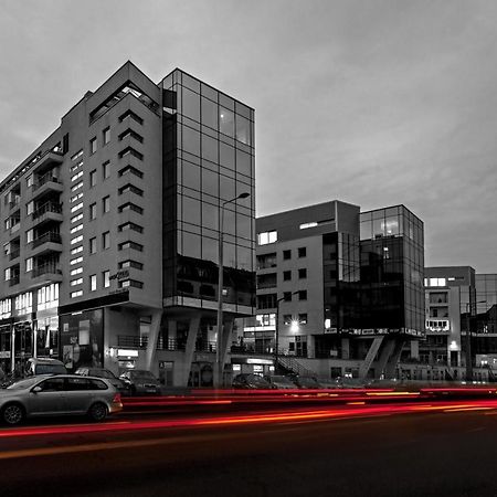 Macropolis Apartments Мишкольц Экстерьер фото