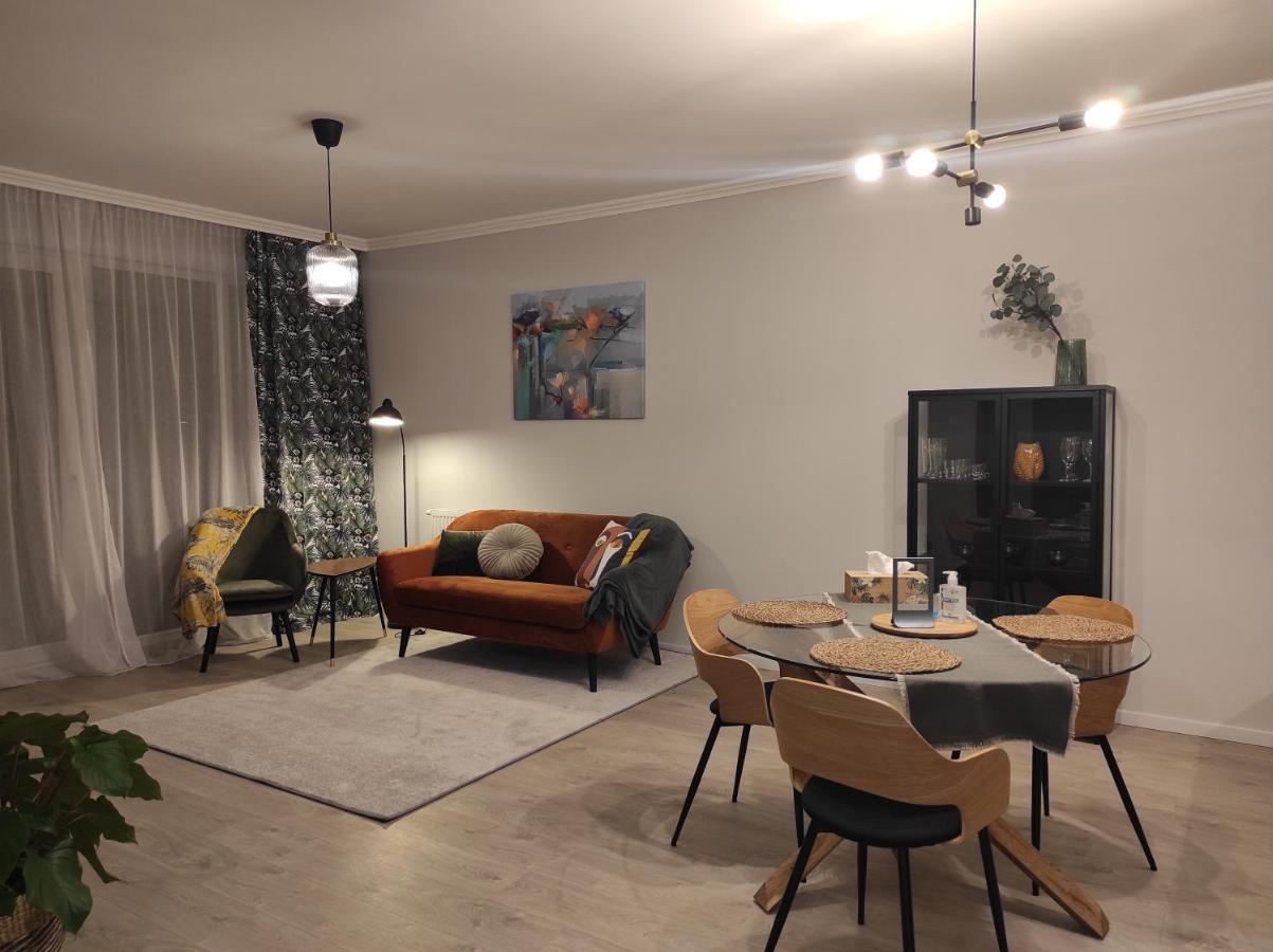 Macropolis Apartments Мишкольц Экстерьер фото