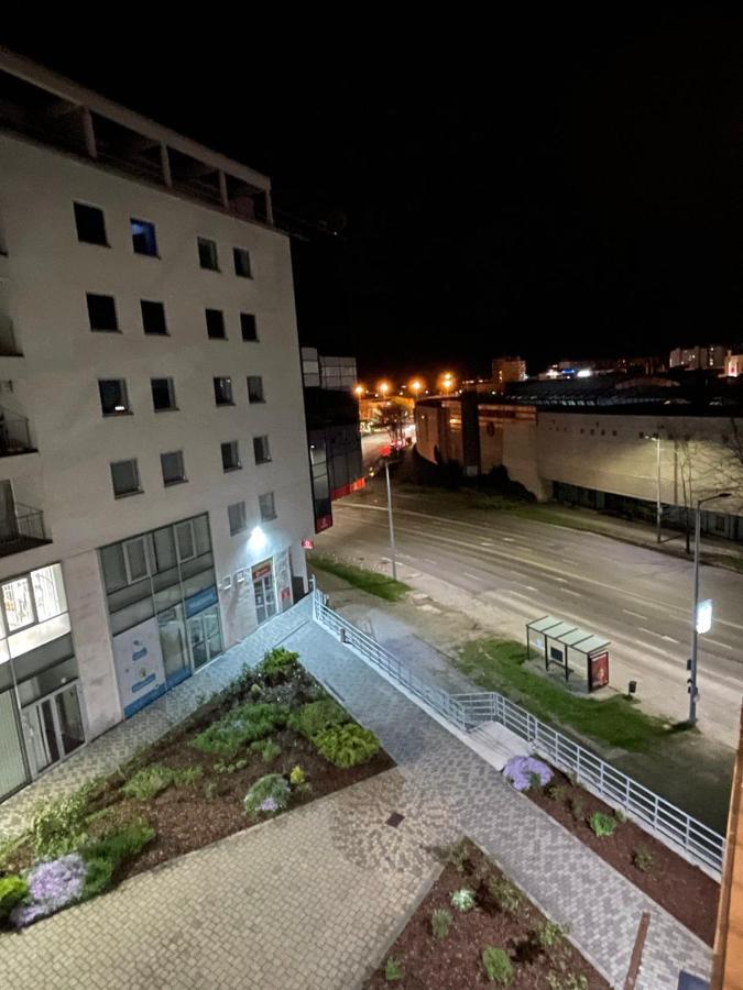 Macropolis Apartments Мишкольц Экстерьер фото