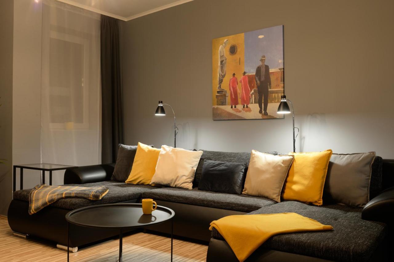 Macropolis Apartments Мишкольц Экстерьер фото