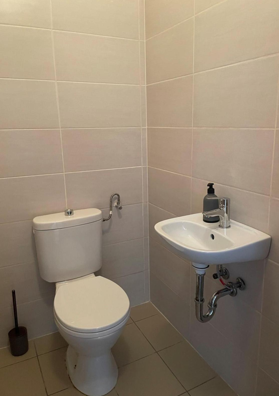 Macropolis Apartments Мишкольц Номер фото
